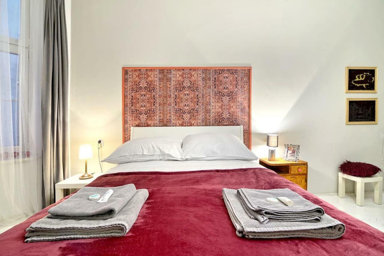 Luxury Retro Apartment, City Center, Wifi Krakow Luaran gambar