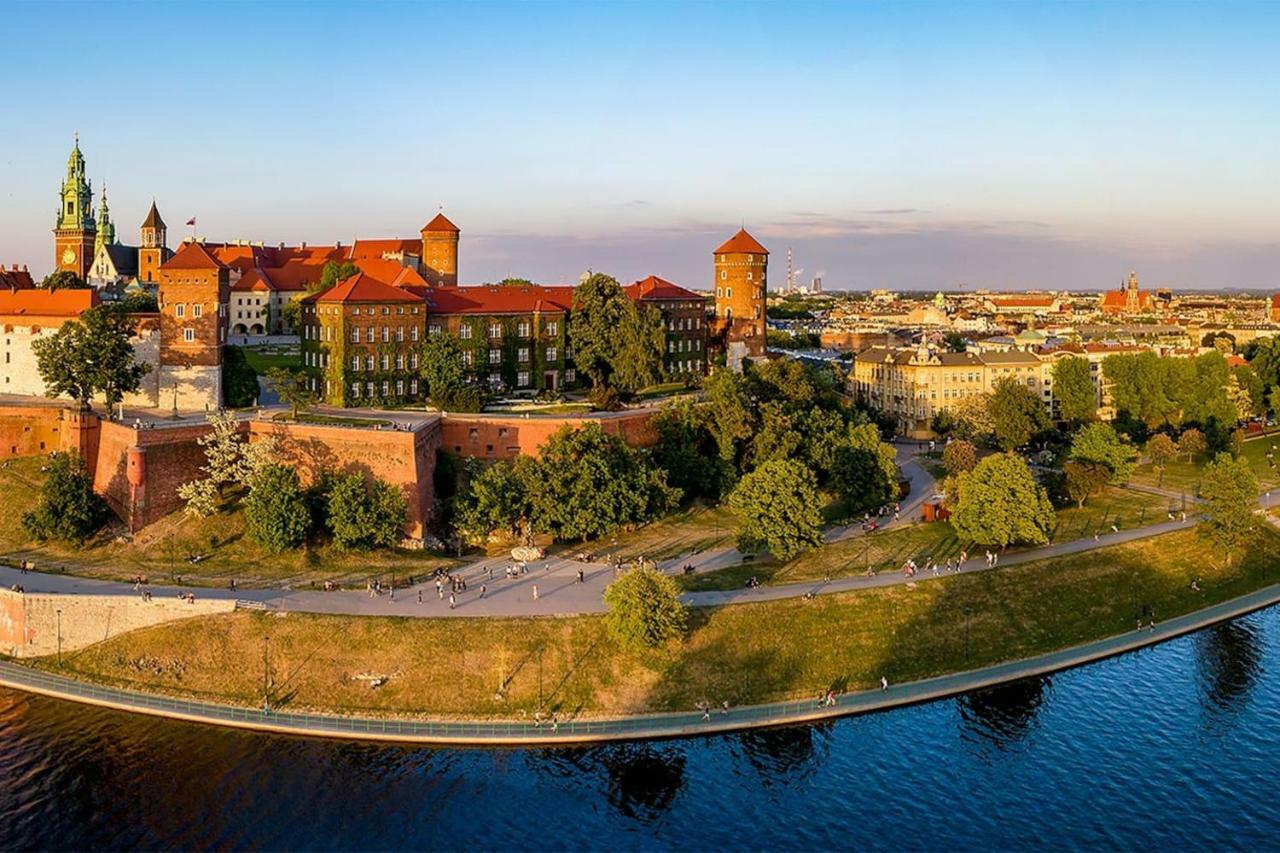 Luxury Retro Apartment, City Center, Wifi Krakow Luaran gambar